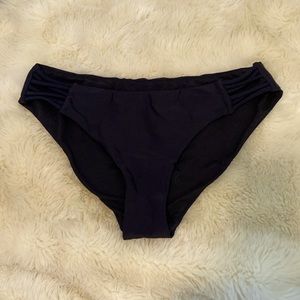 Bikini bottoms, size 6 medium